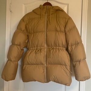 Aritzia THE CHALET PUFFER